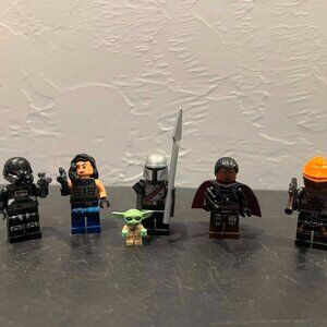 New Lego Star Wars Mini Figures.
